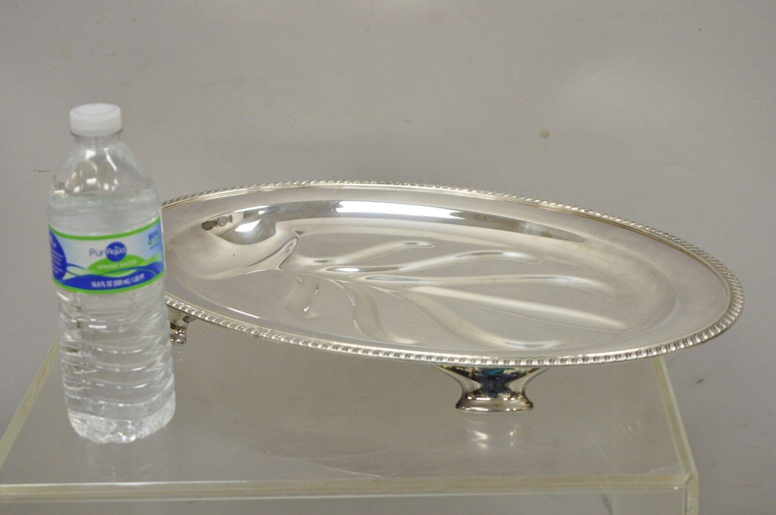 Vintage Regency Style Silver Plate Oval Footed Meat Tray Platter WM Rogers For Sale 3