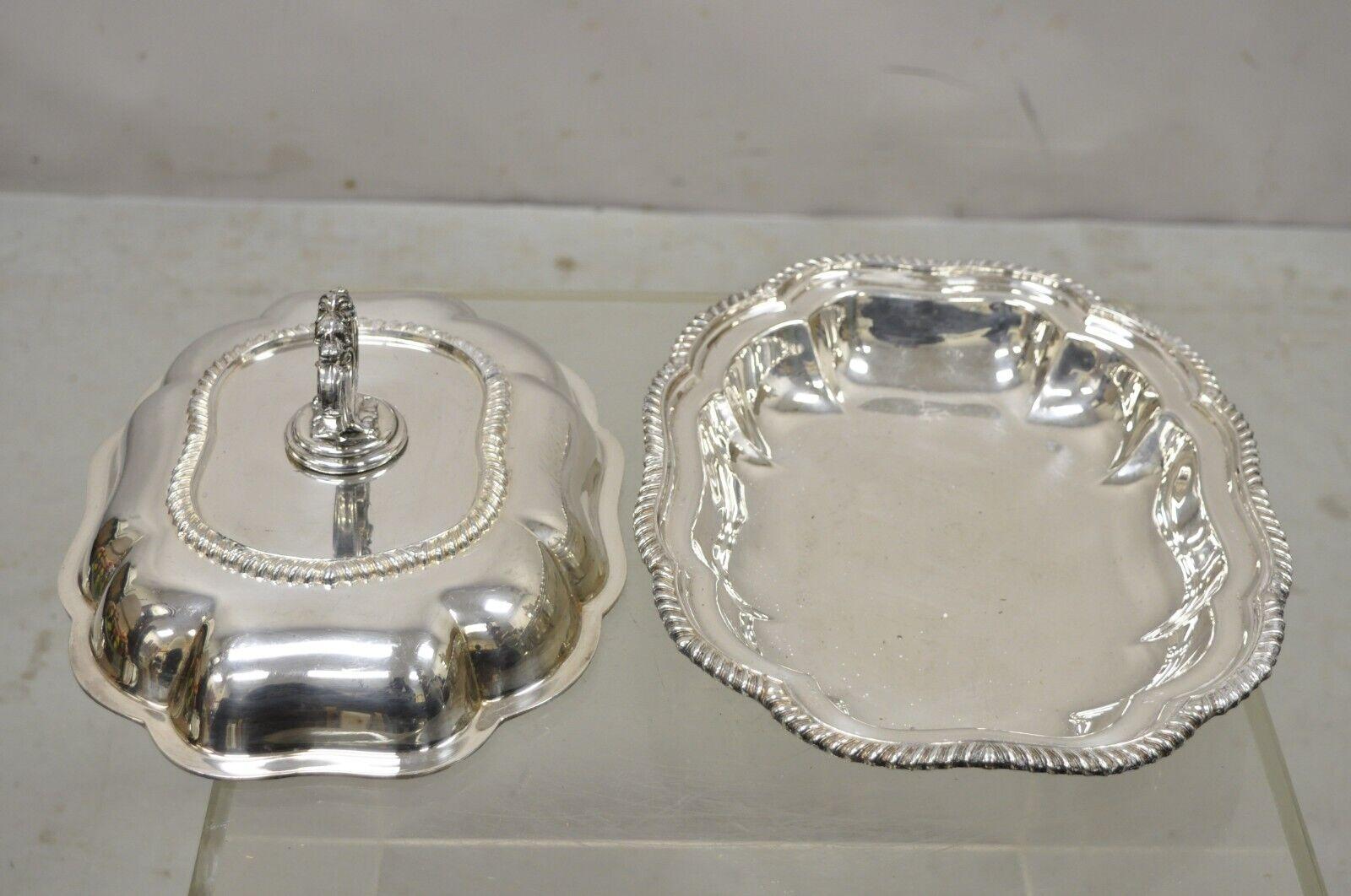 Vintage Regency Style Silver Plated Covered Vegetable Dish Serving Platter In Good Condition For Sale In Philadelphia, PA