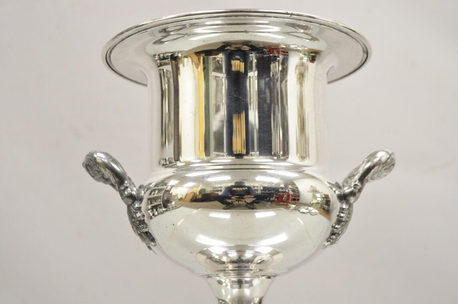 Vintage Regency Style Silver Plated Twin Handles Trophy Cup Champagne Ice Bucket In Good Condition For Sale In Philadelphia, PA