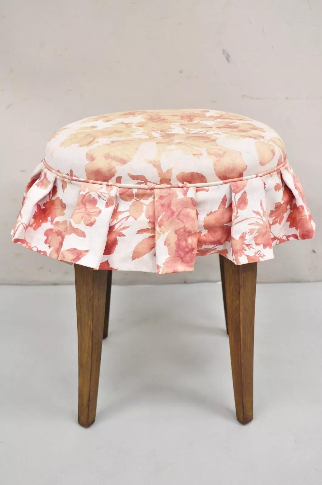 Vintage Regency Style Small Oval Mahogany Saber Leg Vanity Bench Stool. Circa Early 20th Century. Measurements: 17
