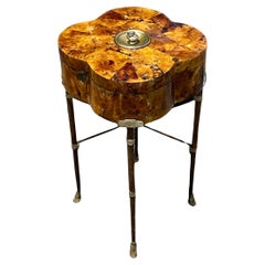 Table d'appoint Vintage Regency à couvercle en corne tessellée