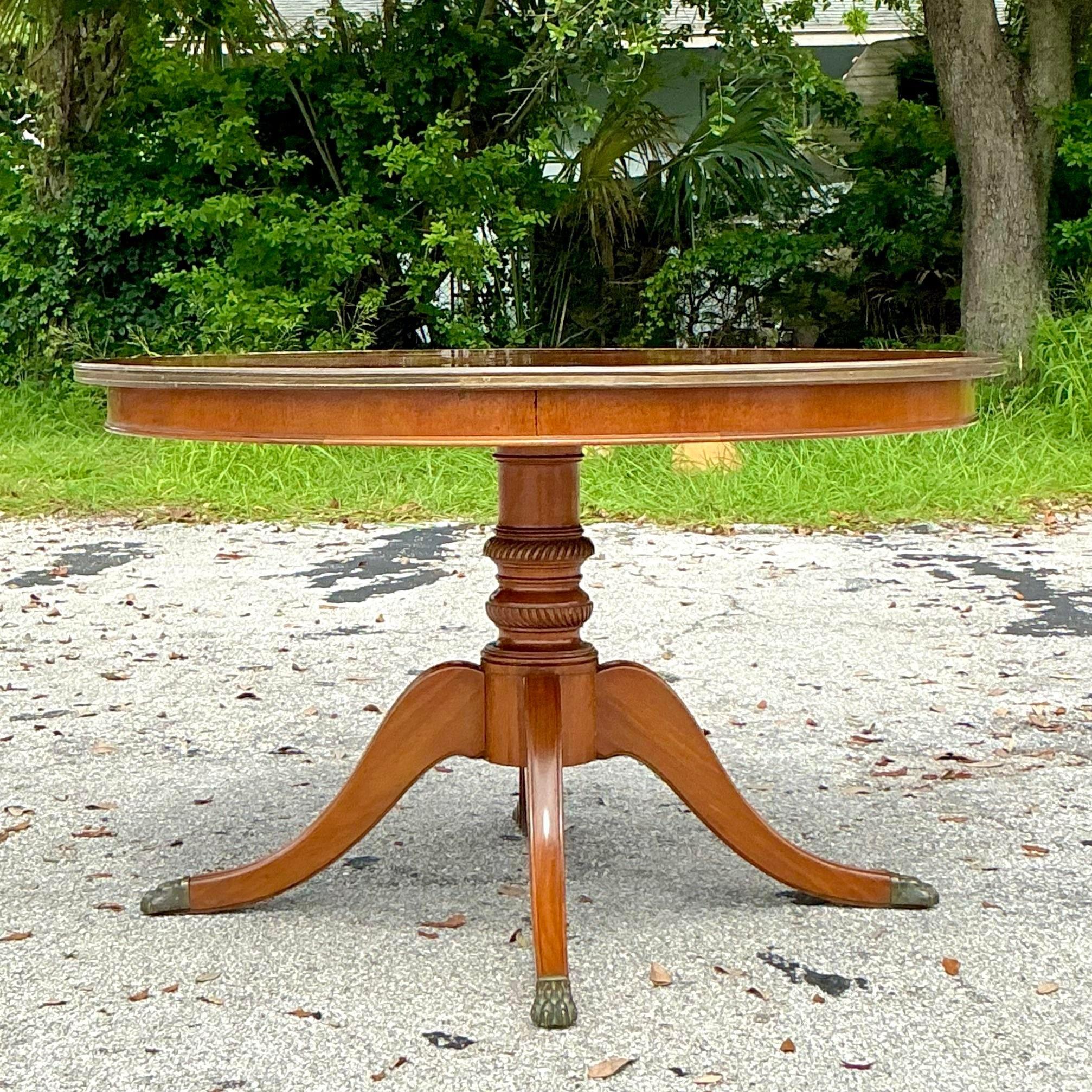 Vintage Regency Three Legged Marquis Center Hall Table In Good Condition For Sale In west palm beach, FL
