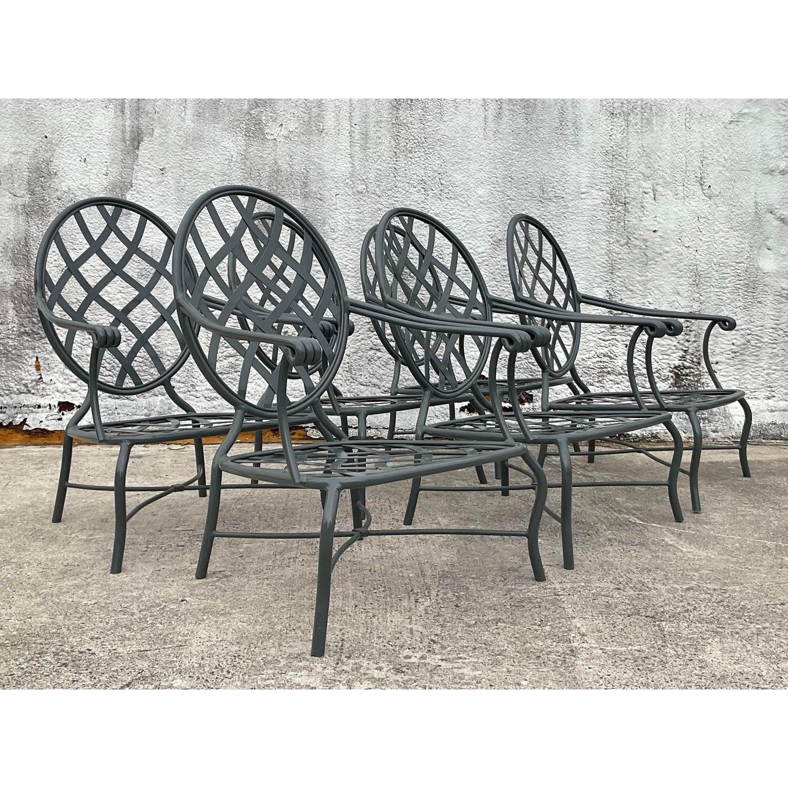 Chaises longues en treillis Vintage Regency d'après Brown Jordan Venetian - Lot de 6 en vente 4