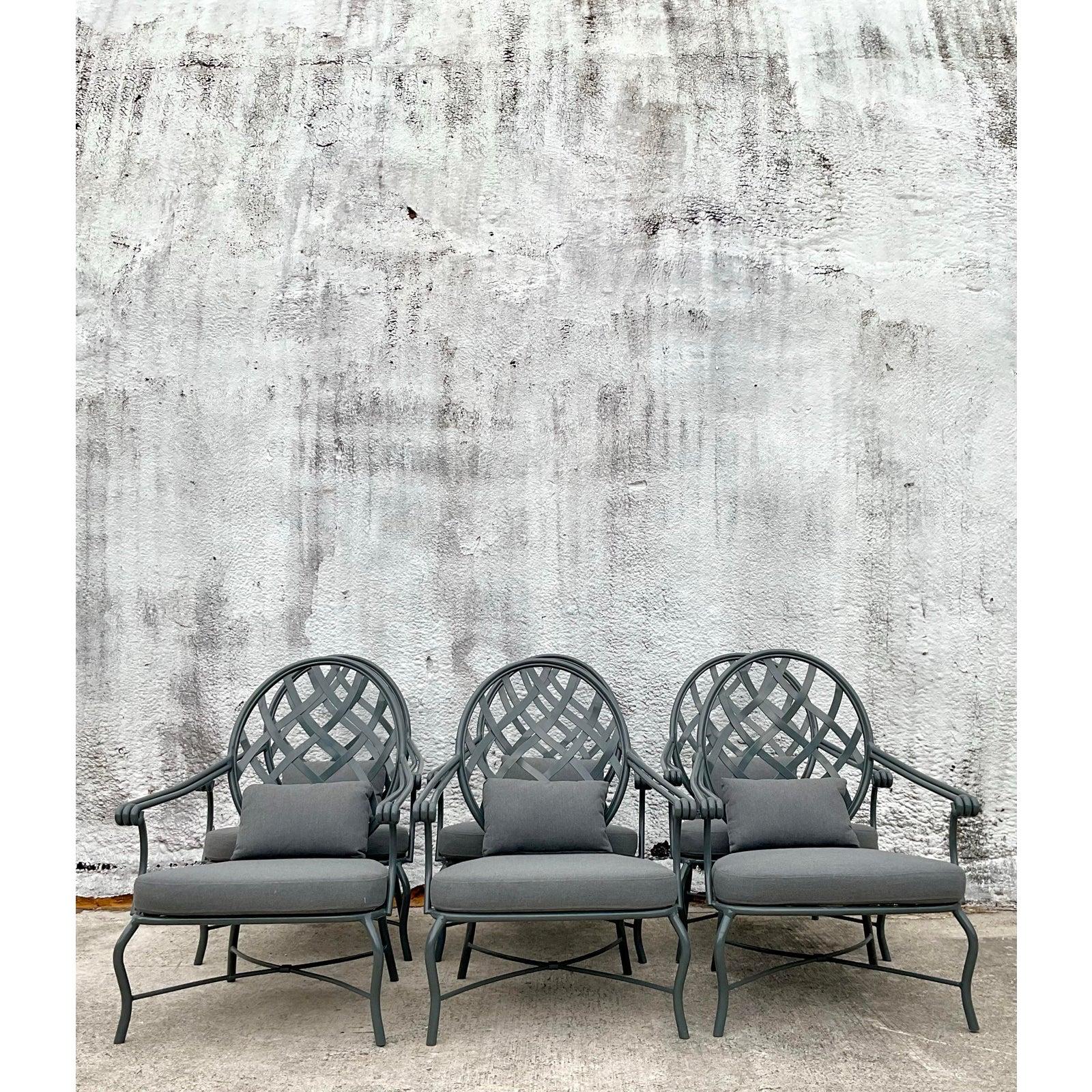 Chaises longues en treillis Vintage Regency d'après Brown Jordan Venetian - Lot de 6 en vente 1