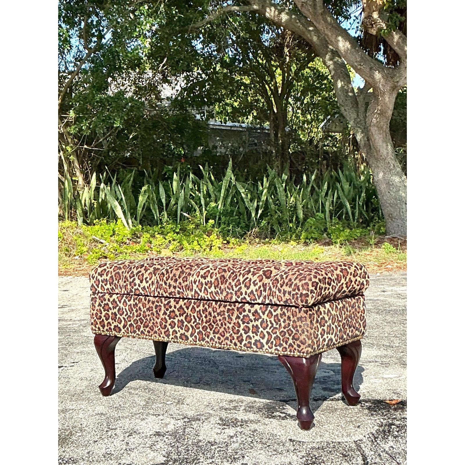 Vintage Regency Tufted Leopard Ottoman Bench In Good Condition For Sale In west palm beach, FL