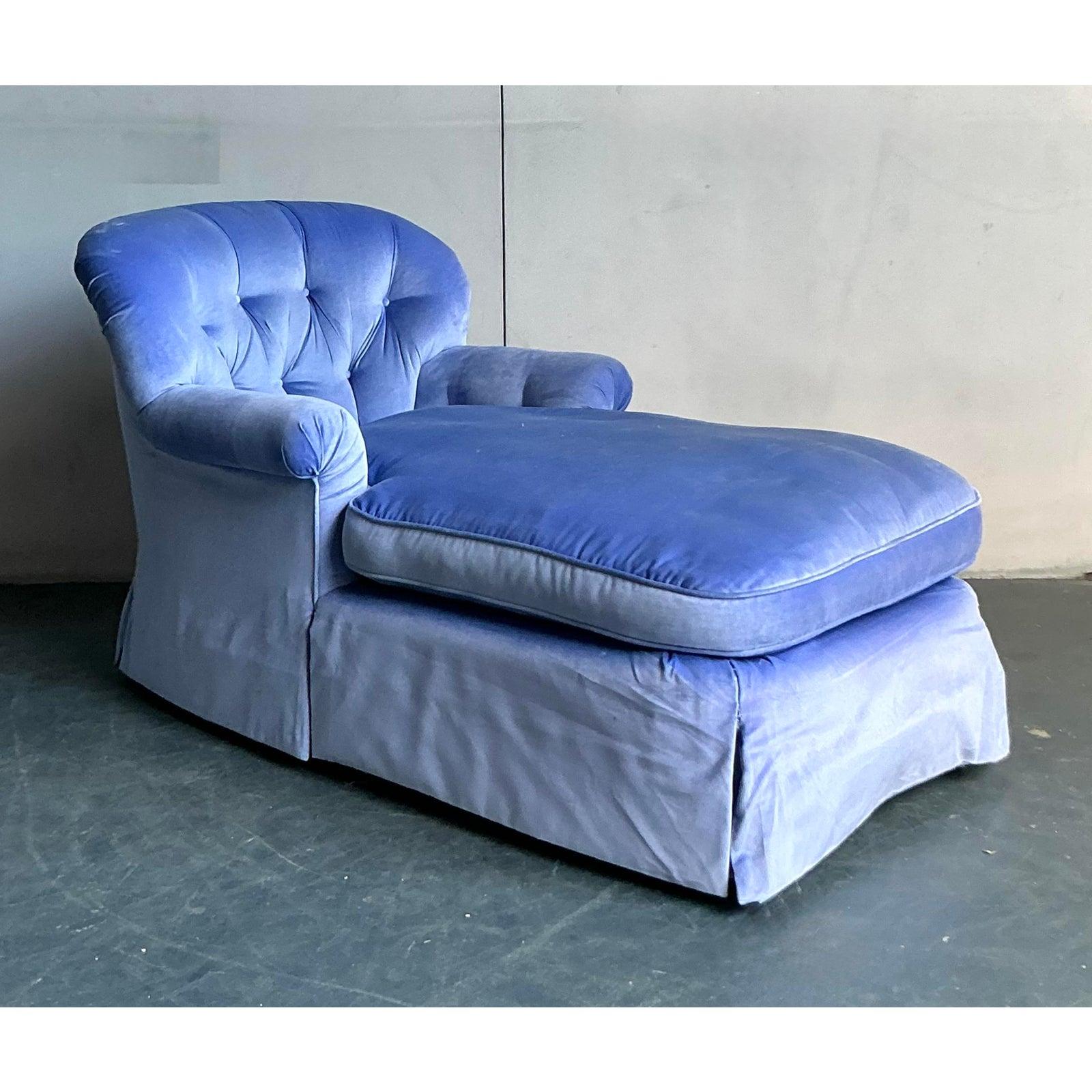 Americano Chaise Lounge in velluto trapuntato Vintage Regency in vendita
