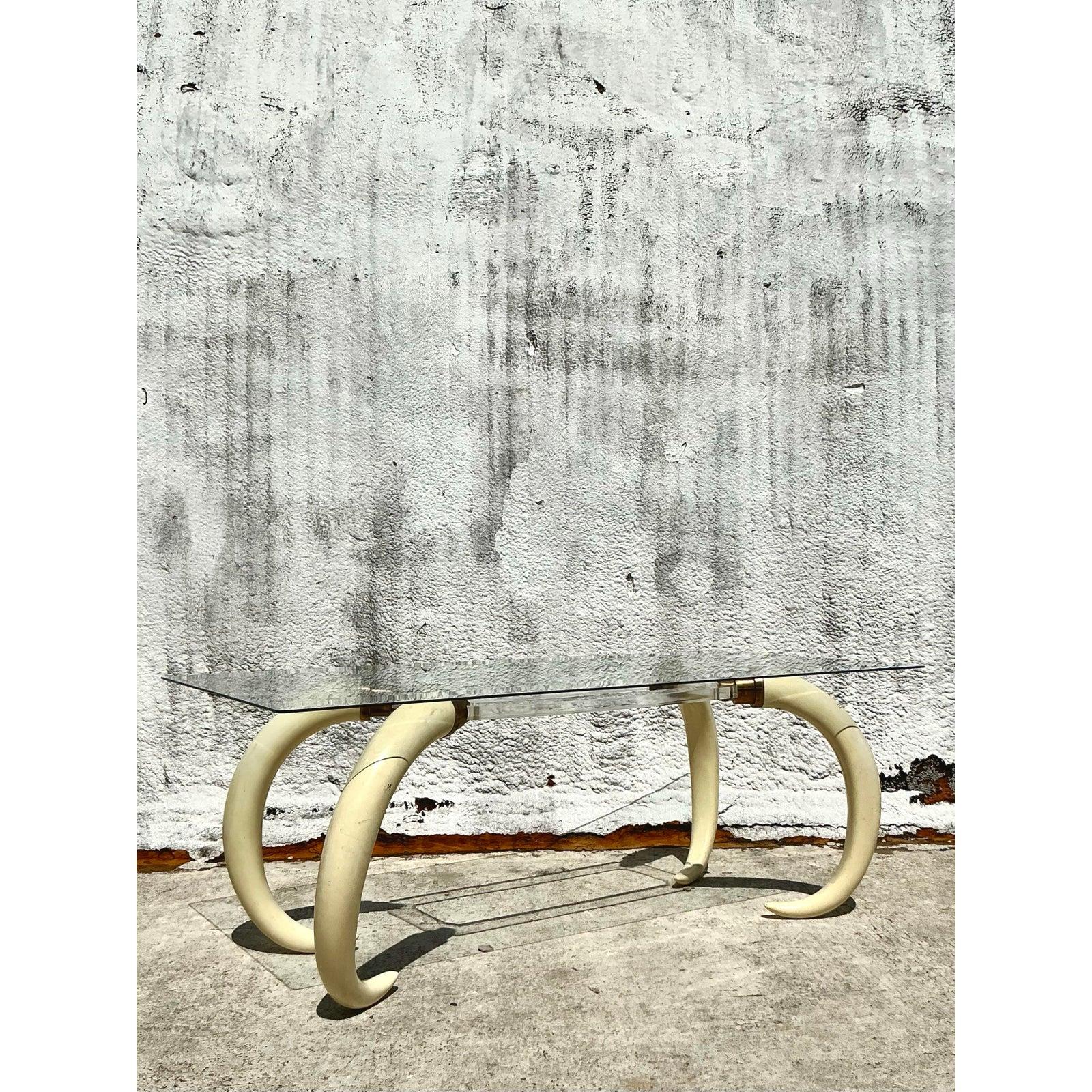 American Vintage Regency Tusk Pedestal Dining Table For Sale