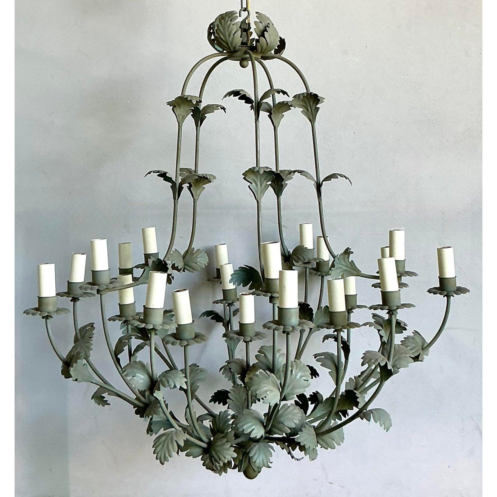 Vintage Regency Vaughn Foliate Chandelier In Good Condition For Sale In West Palm Beach, FL