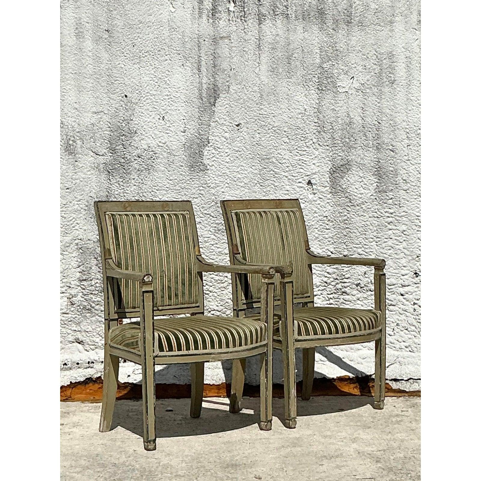 Francese Sedie Fauteuil in velluto a righe Regency d'epoca - Una coppia in vendita