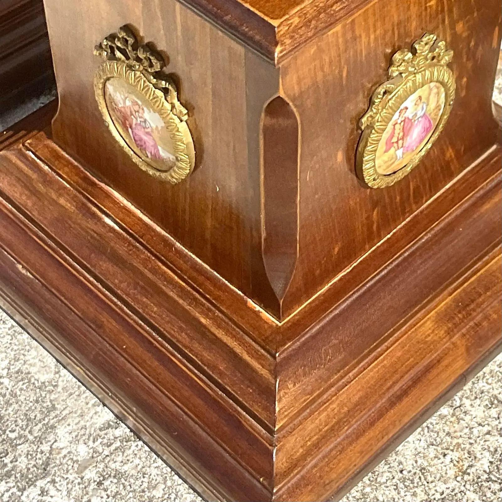 North American Vintage Regency Wedgwood Cameo Pedestals - a Pair For Sale