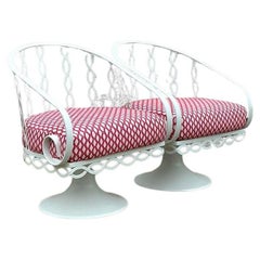 Chaises longues en fer forgé tressé Vintage Regency - une paire