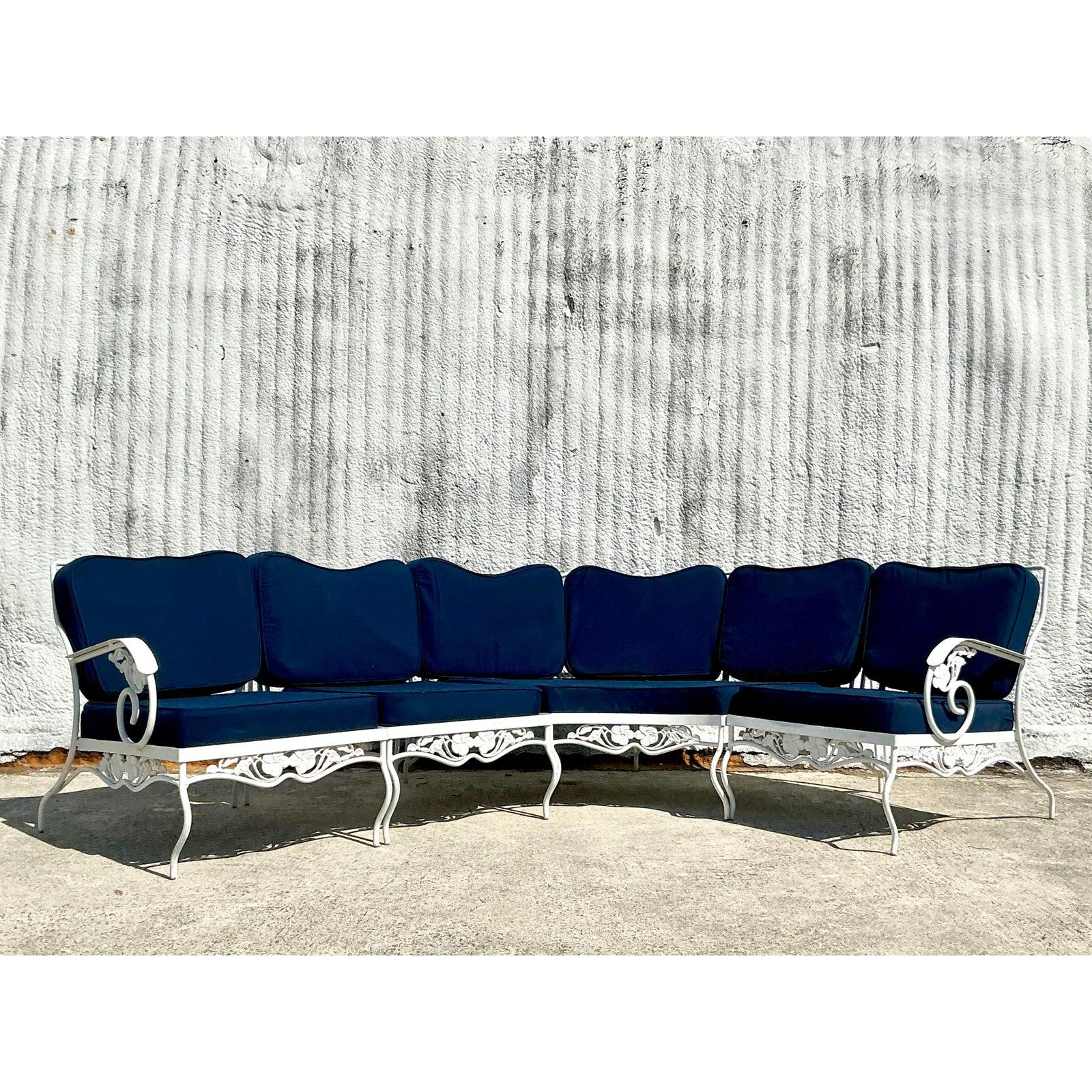Canapé courbe en fer forgé Vintage Regency en vente 5