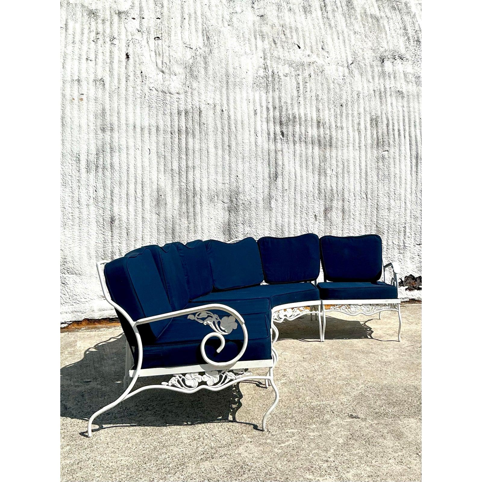 Canapé courbe en fer forgé Vintage Regency en vente 2