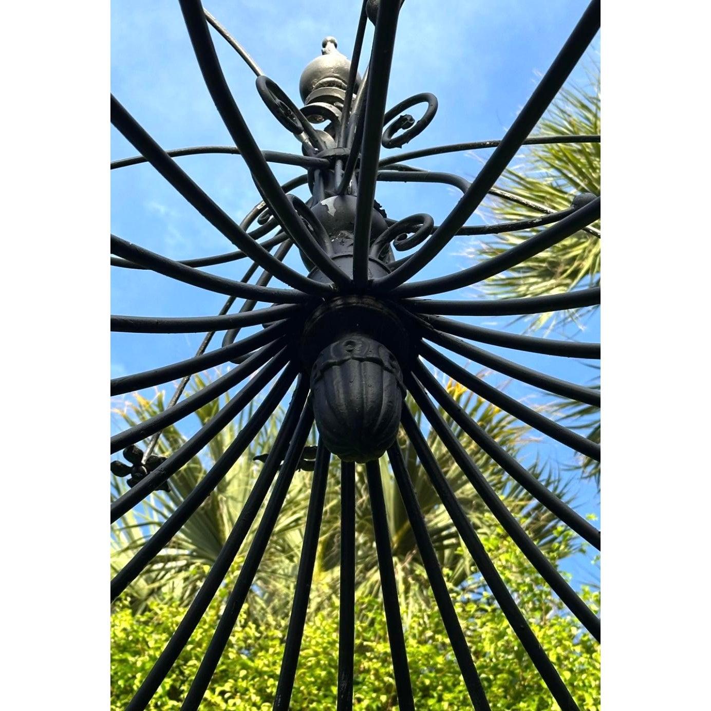 Vintage Regency Wrought Iron Gazebo In Good Condition For Sale In West Palm Beach, FL
