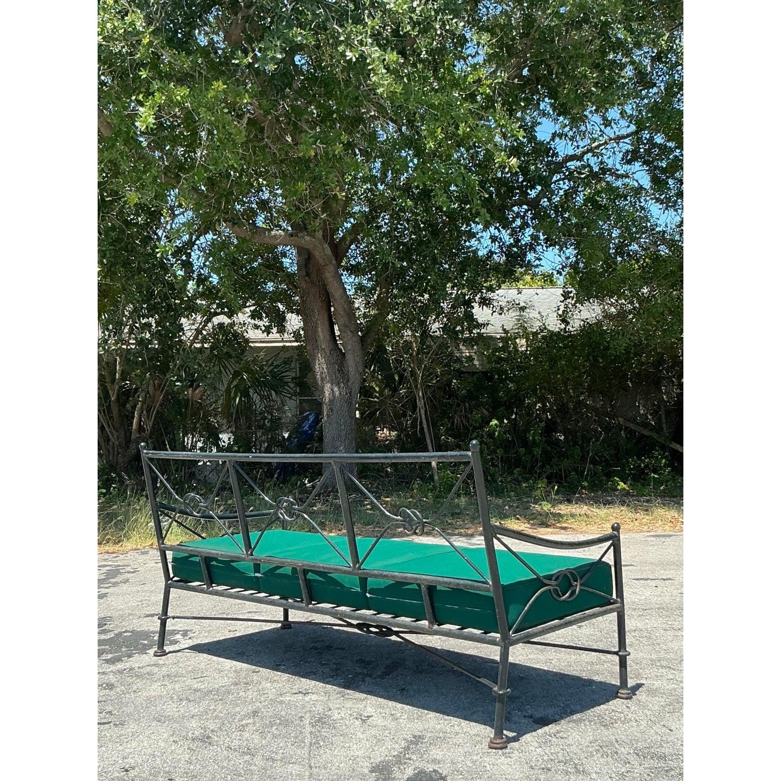 Canapé Regency vintage en fer forgé à nœuds en vente 1