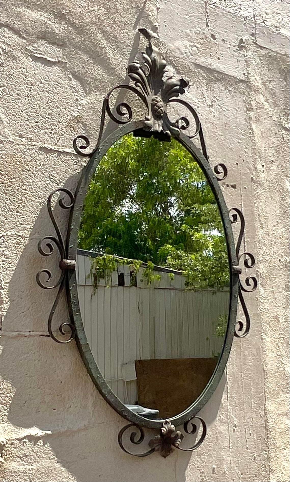 Espejo ovalado de hierro forjado Vintage Regency Regencia en venta