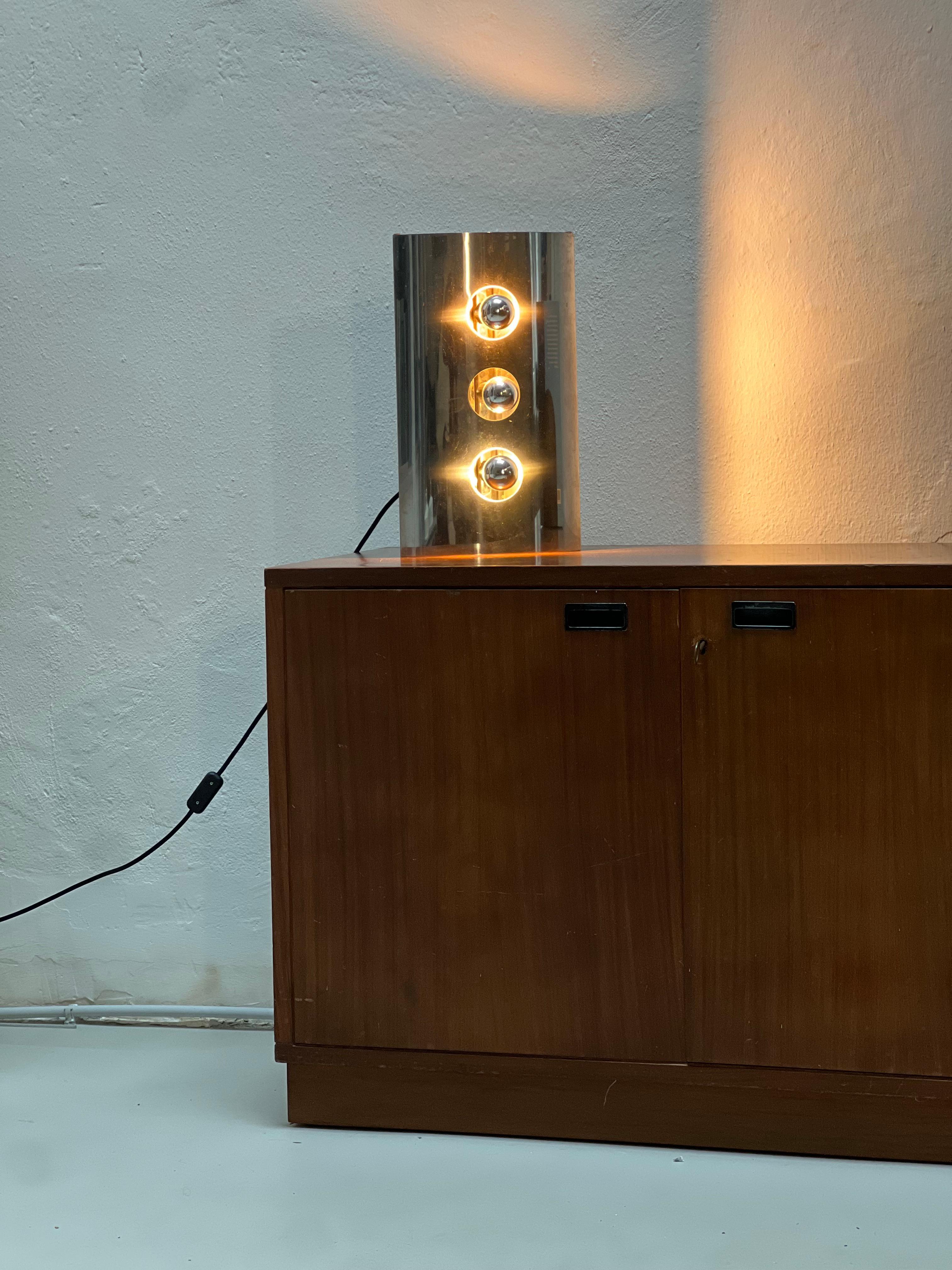 Vintage Reggiani Table Lamp in Stainless Steel, Italian Space Age, 1960s For Sale 6