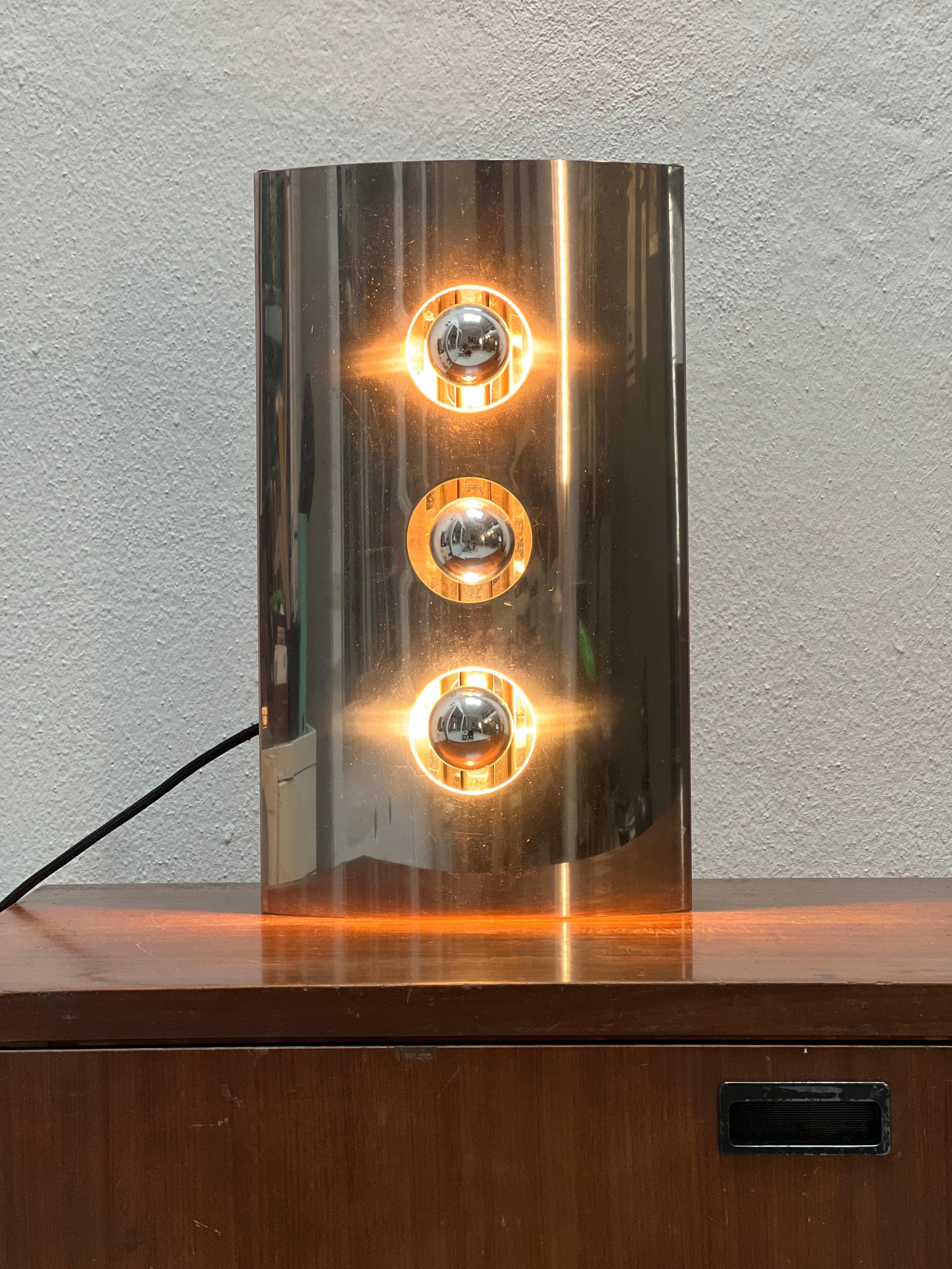 Milieu du XXe siècle Lampe de bureau Reggiani en acier inoxydable, ère spatiale italienne, années 1960 en vente