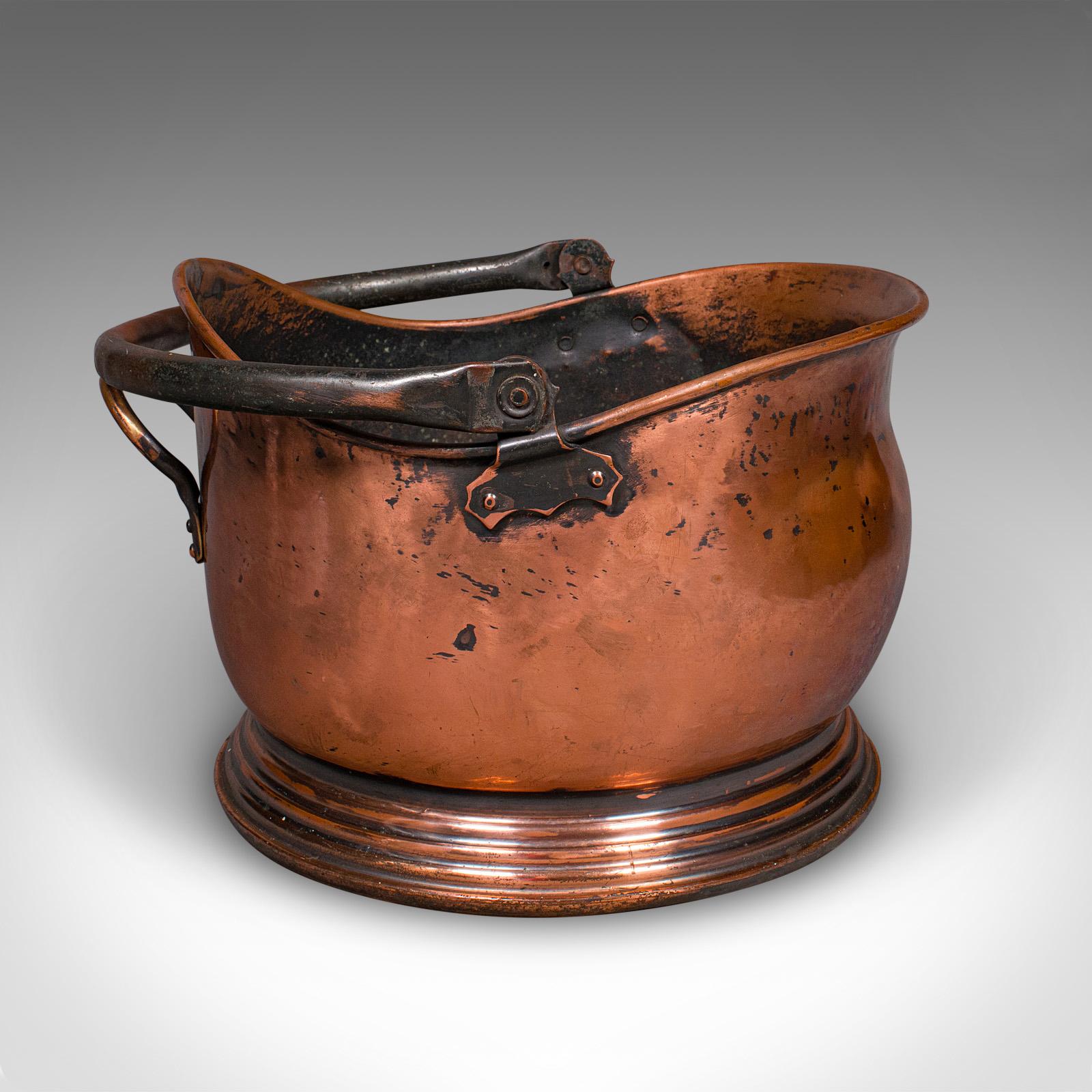 Mid-Century Modern Vintage Regimental Mess Coal Bucket, English, Copper, Fireside Helmet Scuttle For Sale