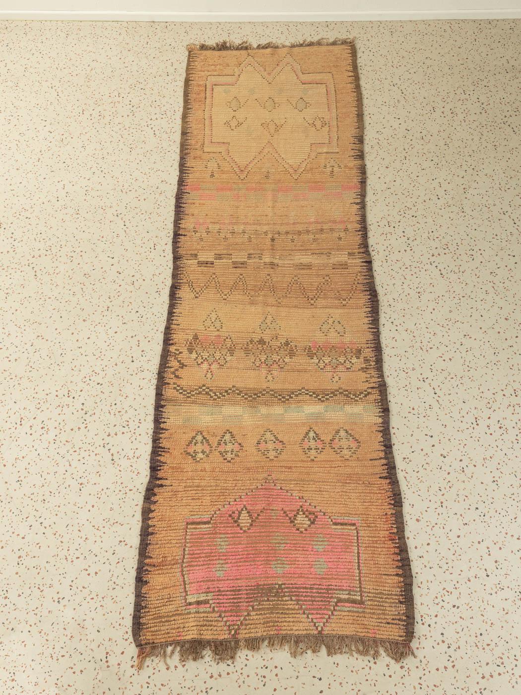 Moroccan Vintage Rehamna Berber Rug golden beige pink Runner traditional pattern For Sale