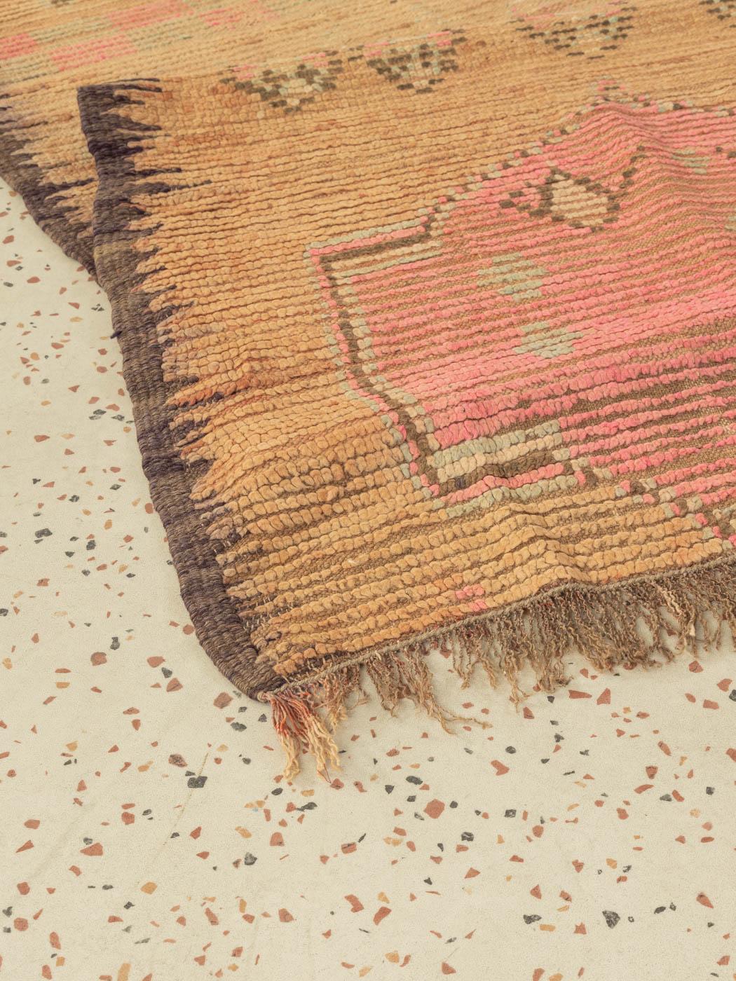 Wool Vintage Rehamna Berber Rug golden beige pink Runner traditional pattern For Sale