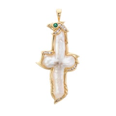 Vieille Croix Religieuse Pendentif Biwa Perle Diamant Emeraude Tête d'Aigle Or 18k