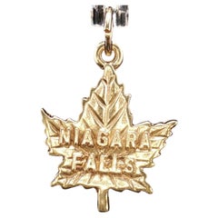 Vintage Rembrandt 14K Yellow Gold Niagara Falls Maple Leaf Charm 1.7g