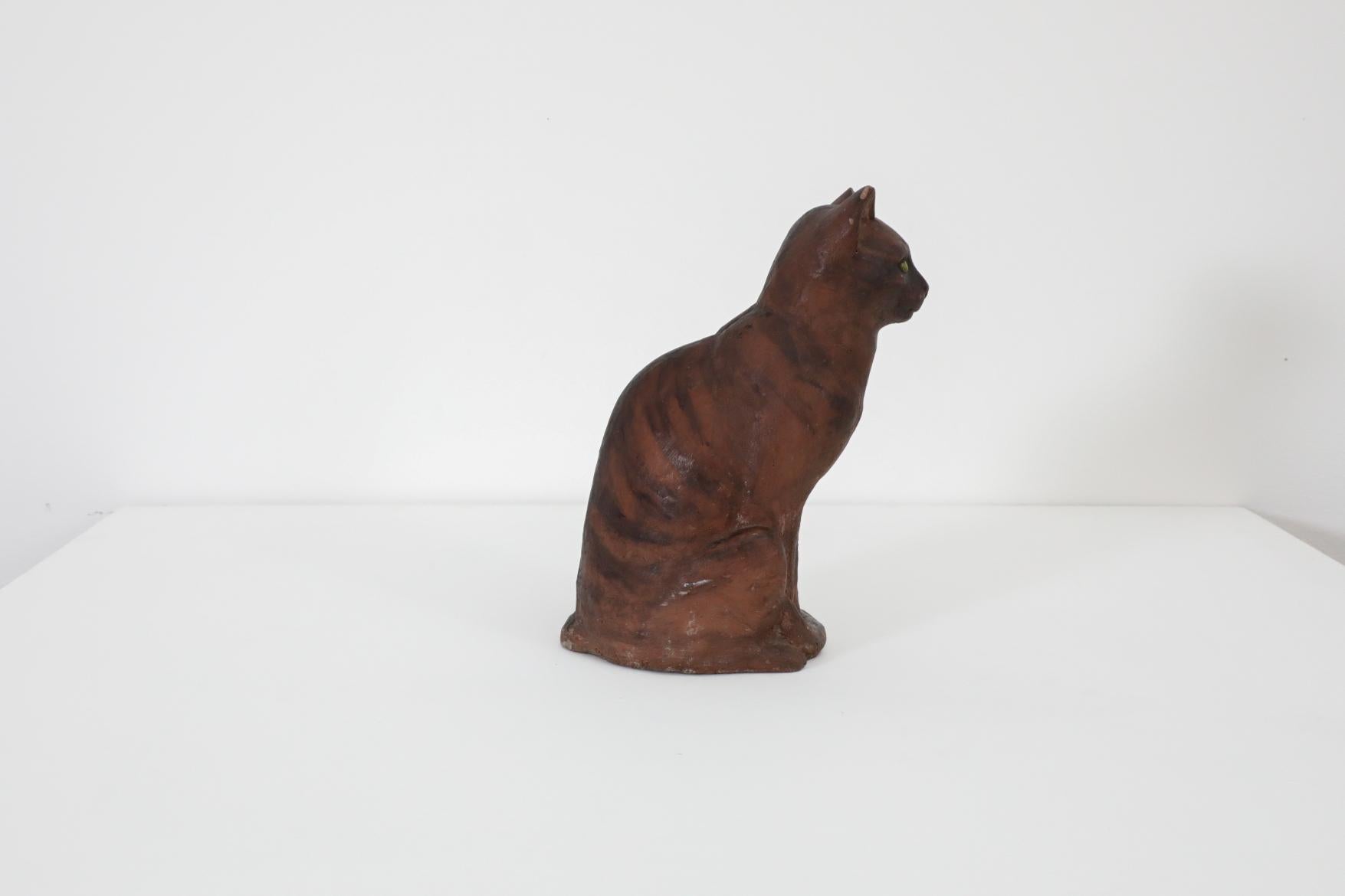 Vintage Rembrandt Bugatti Style Cat With Pale Yellow Glass Eye In Good Condition For Sale In Los Angeles, CA