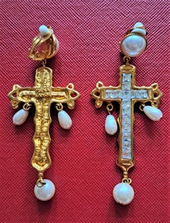 Vintage Rena Lange gold-tone One Pear of Earrings with Rhinestones and Pearls