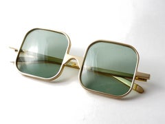 Lunettes de soleil vintage Greene & Greene Greene, monture dorée surdimensionnée, verre vert, 1980, fabriquées aux Etats-Unis.
