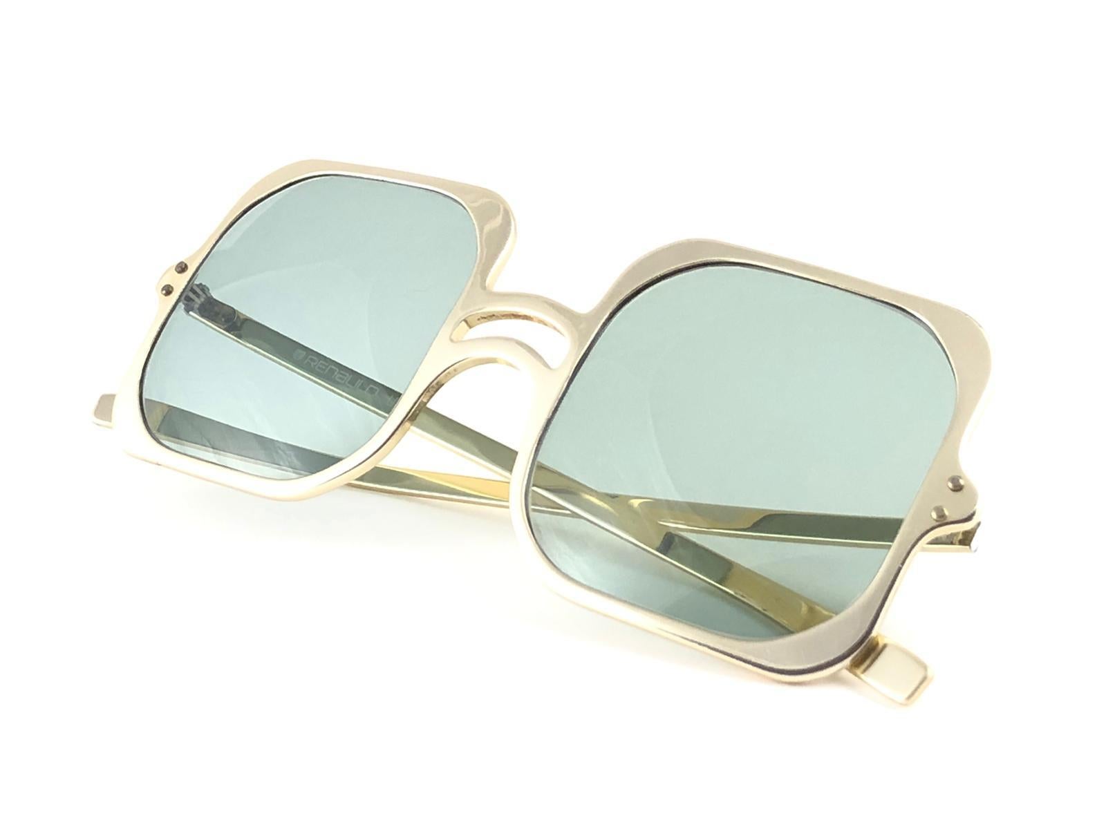 Vintage Renauld Gold Oversized Frame Green Lens 1980 Sunglasses Made in USA For Sale 1