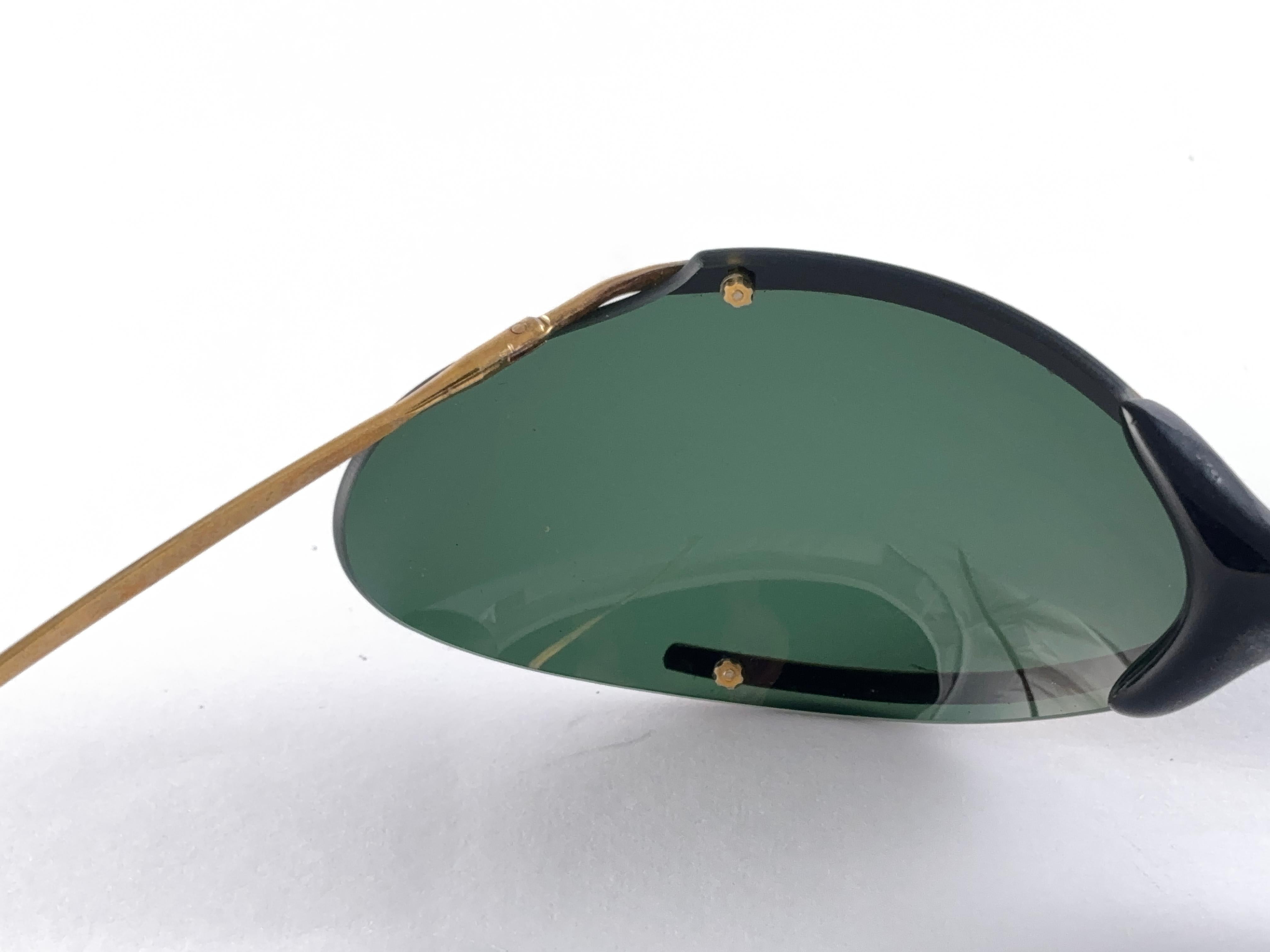 Renauld of France - Lunettes de soleil vintage spectaculaires dorées « The Bikini », 1965 en vente 1