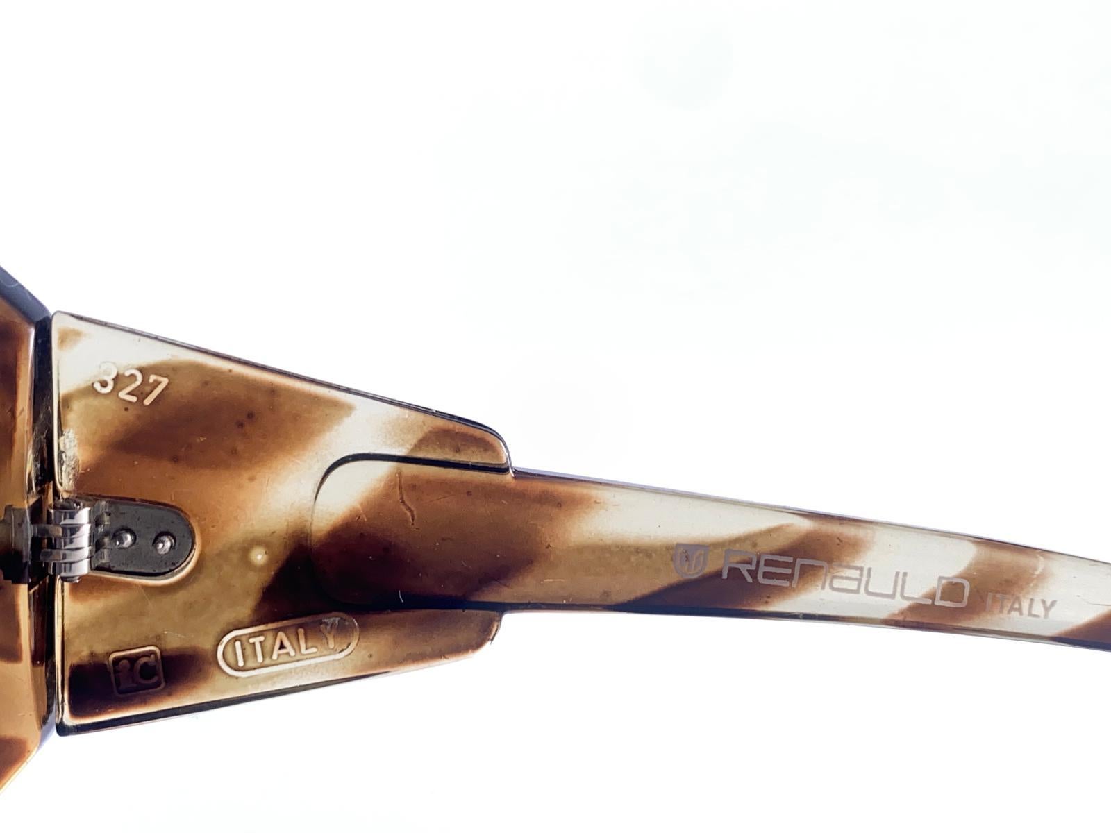 Vintage Renauld Oversized Frame Graues Sonnenbrille 1970 mit grauem Lens, hergestellt in Italien im Angebot 1