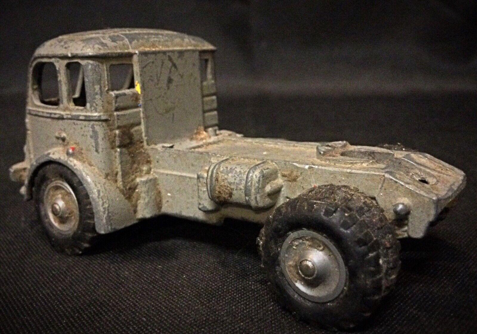 Renault Road Tractor Spielzeug- 2Y41, Vintage im Zustand „Gut“ im Angebot in Bordeaux, FR