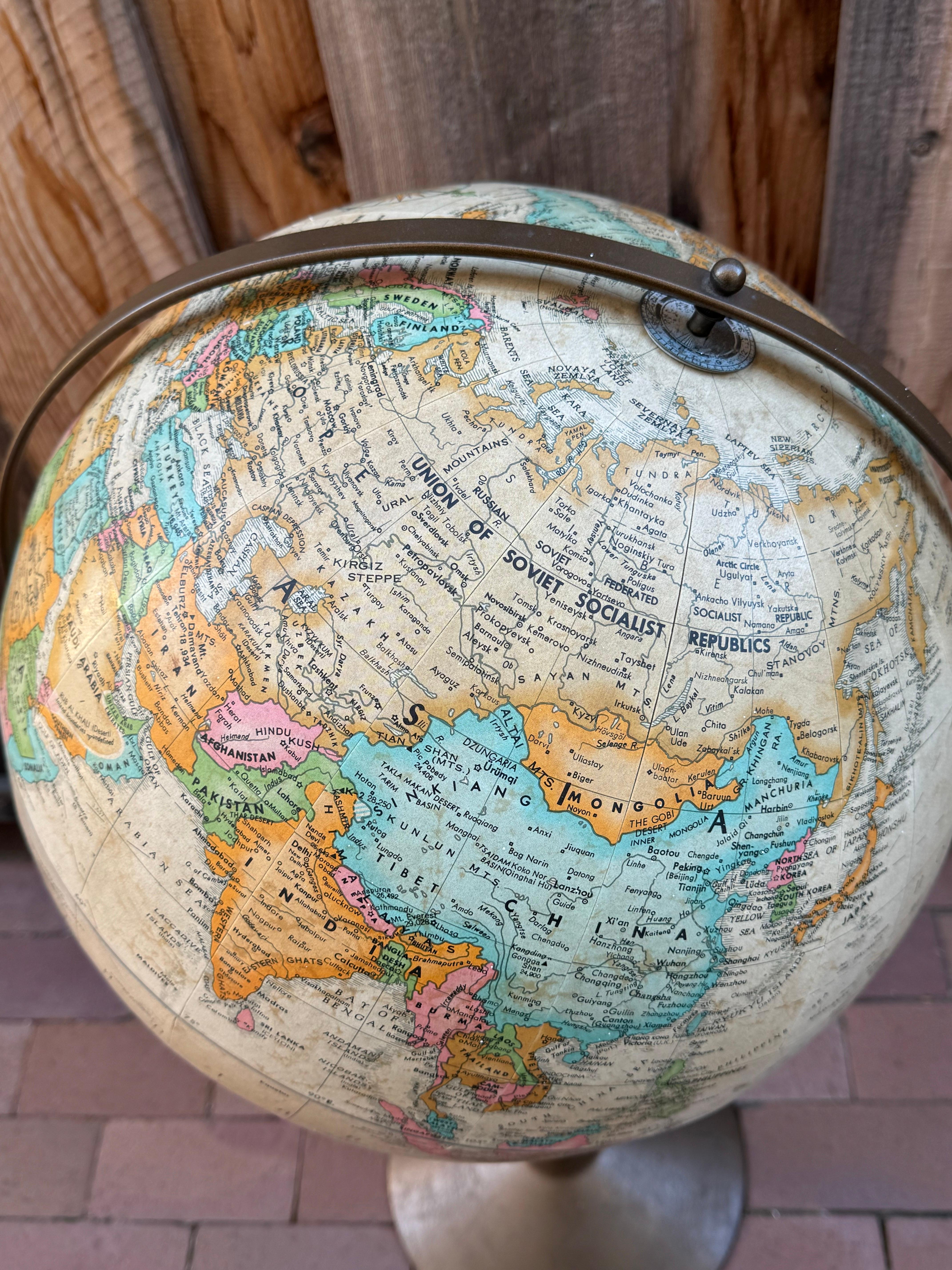 Replogle Globes d'epoca su cavalletto In condizioni buone in vendita a San Carlos, CA