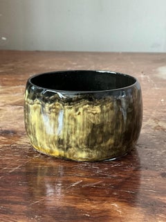 Vintage Resin Kenya Horn Bangle