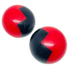 Vintage resin modernist abstract red black designer clip on earrings