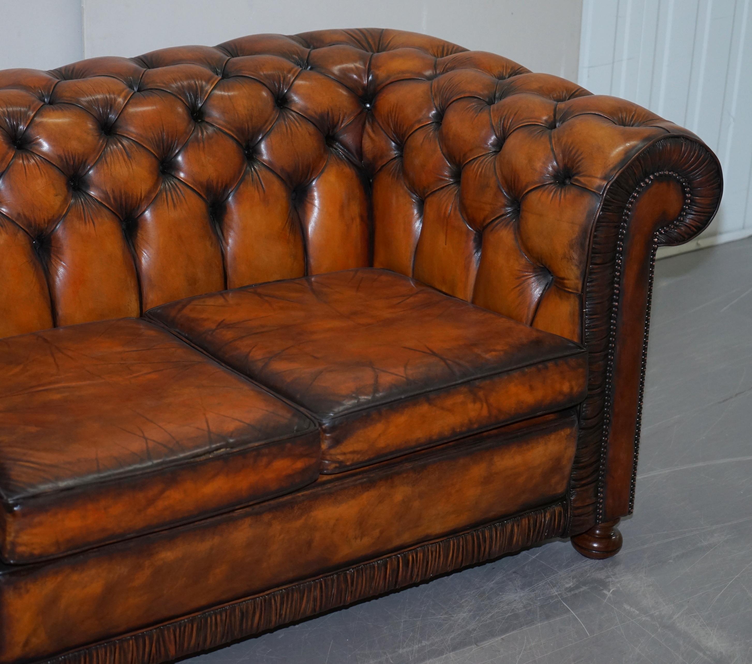 Vintage Restored Brown Leather Chesterfield Library Club Armchair and Sofa Suite In Good Condition In West Sussex, Pulborough