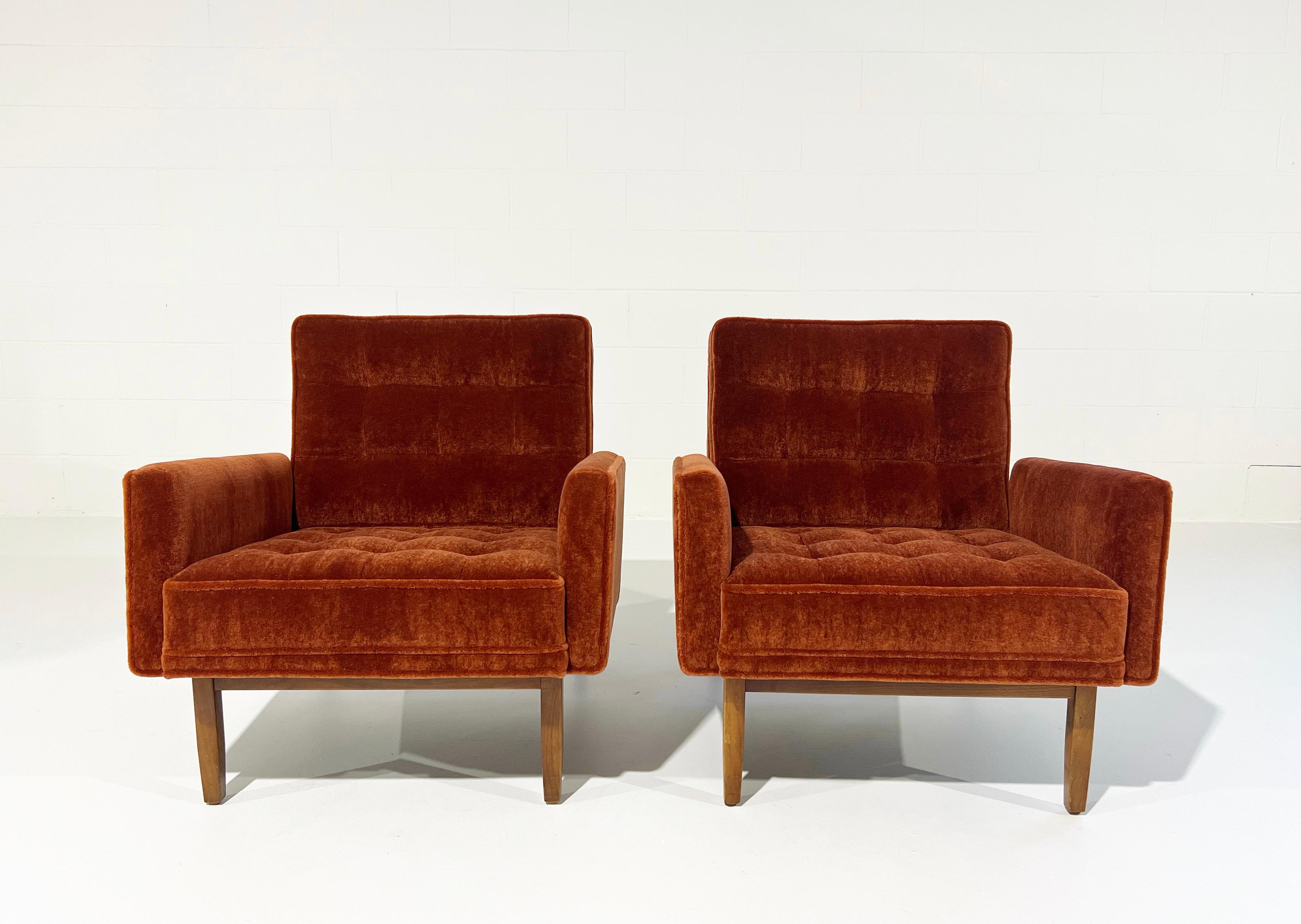 Mid-Century Modern Vintage Restored Florence Knoll Armchairs in Pierre Frey Teddy Mohair For Sale