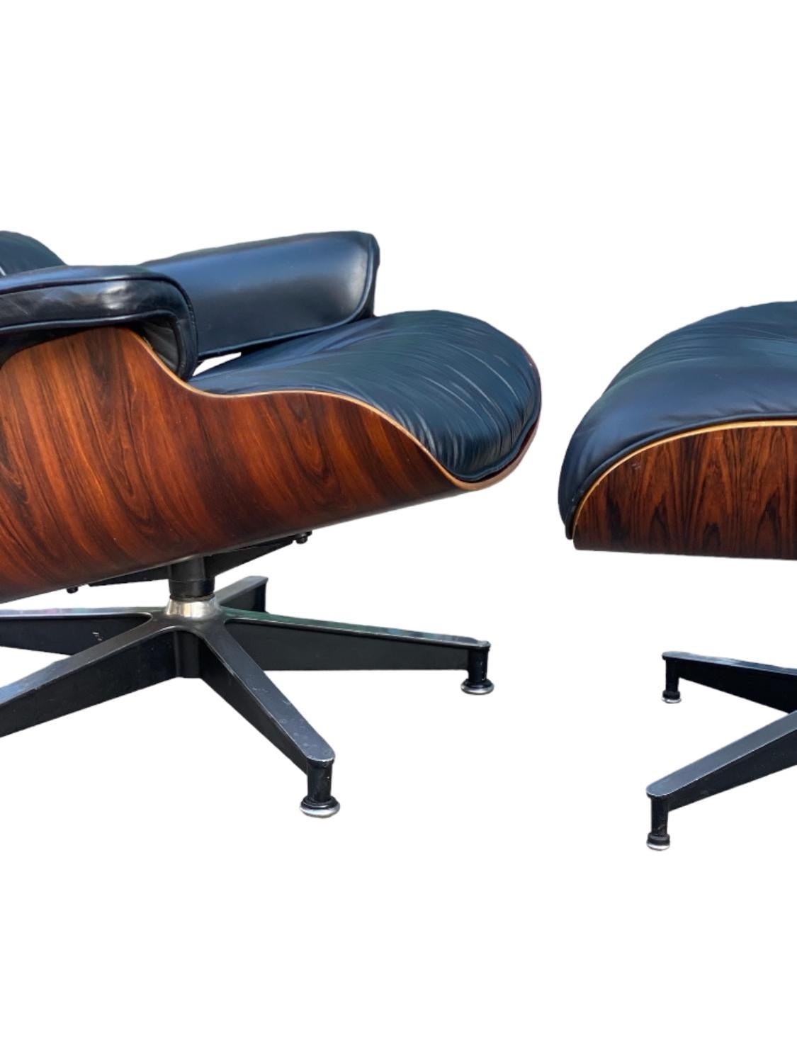 Vintage Restored Herman Miller Eames Lounge Chair and Ottoman 1