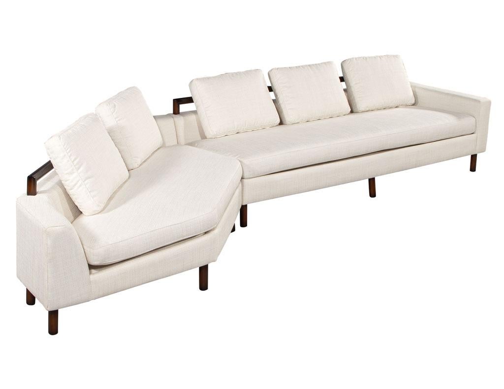 Restauriertes Mid-Century Modern 2-pc-Sofa, 1970er Jahre, USA im Angebot 5