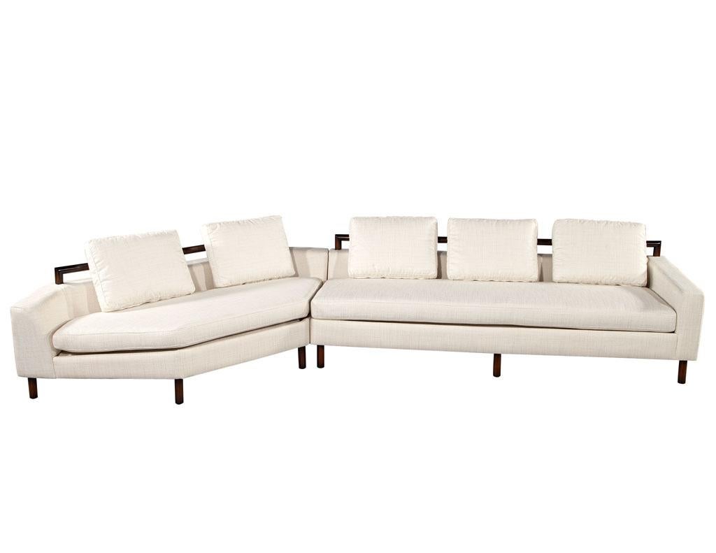 Restauriertes Mid-Century Modern 2-pc-Sofa, 1970er Jahre, USA (amerikanisch) im Angebot