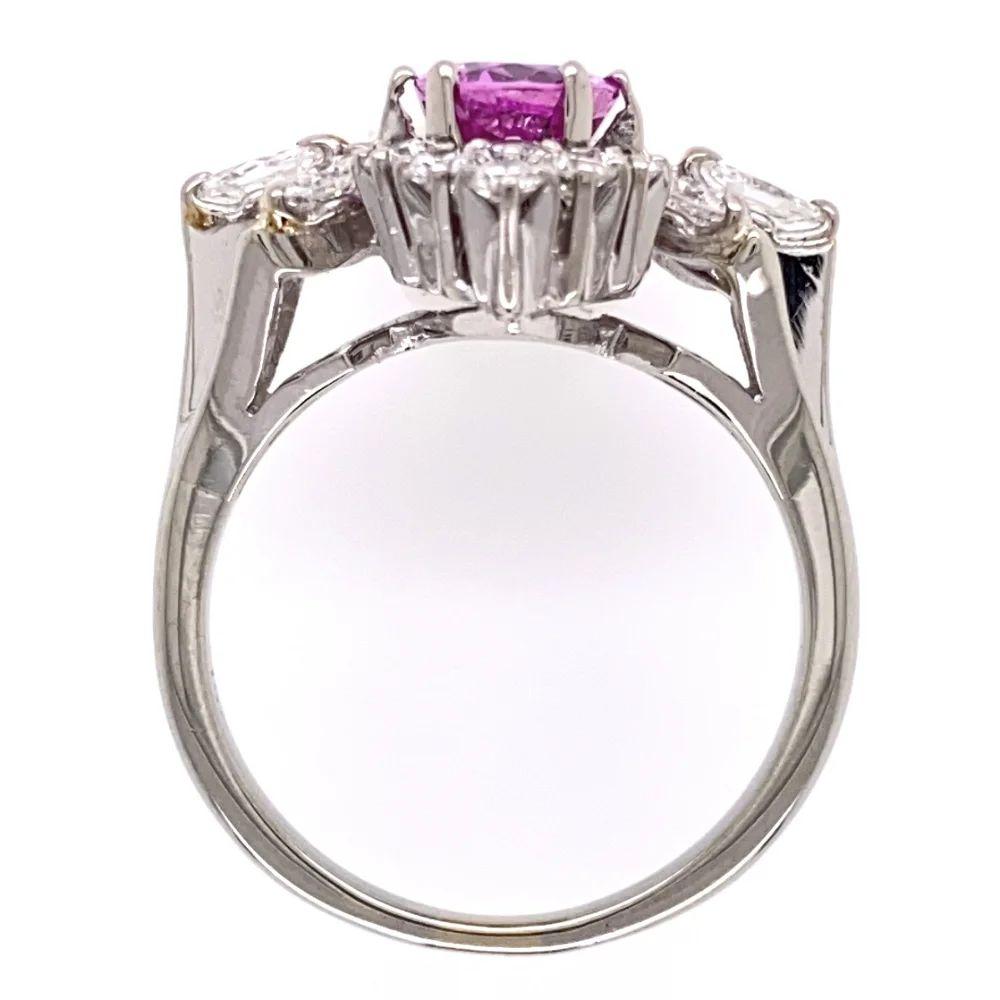 Women's Vintage Retro 1.25 Carat Pink Sapphire and Diamond Gold Cocktail Ring For Sale