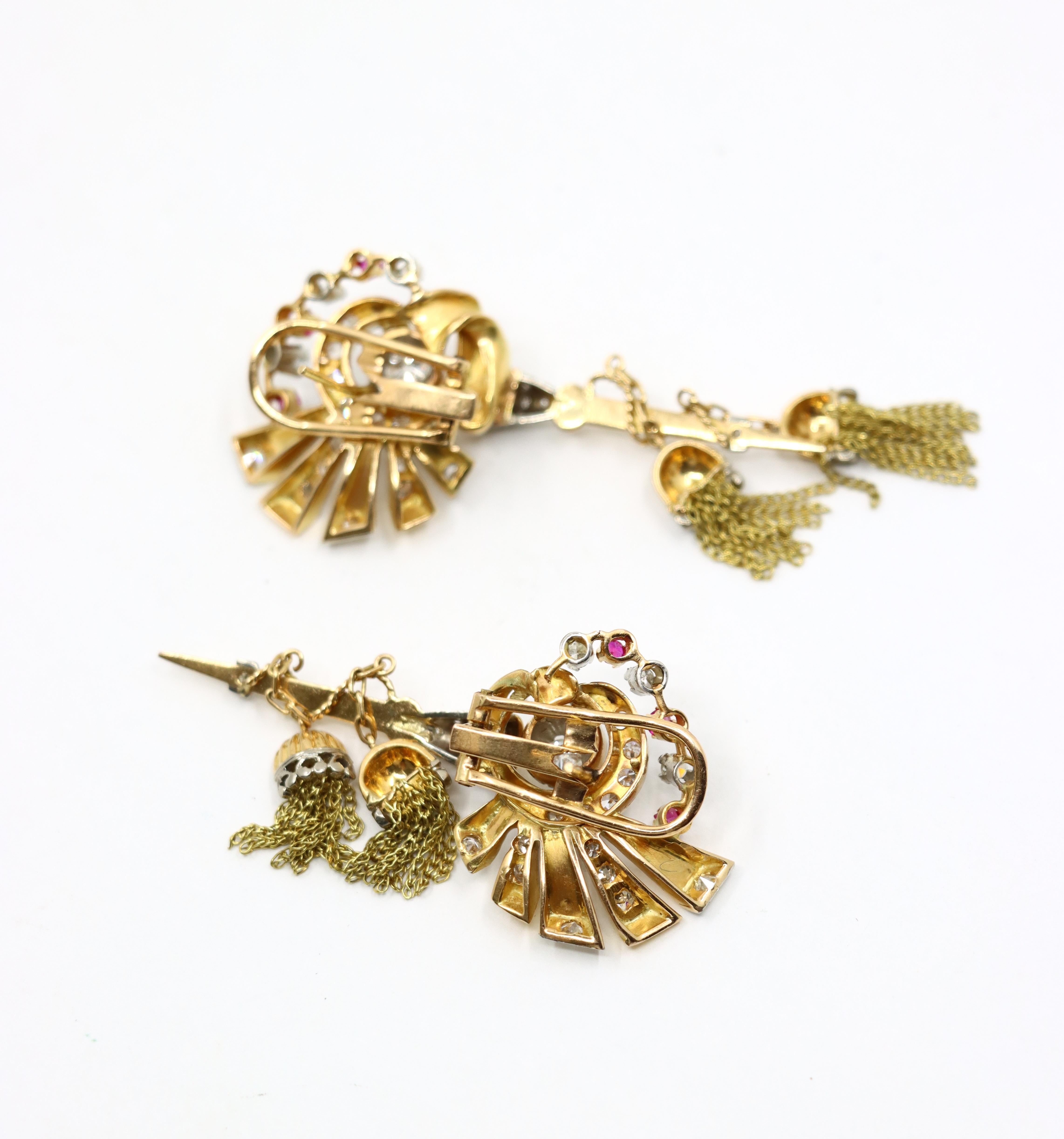 Vintage Retro 14K Gold Diamond Ruby Swirl Tassel Earrings For Sale 7