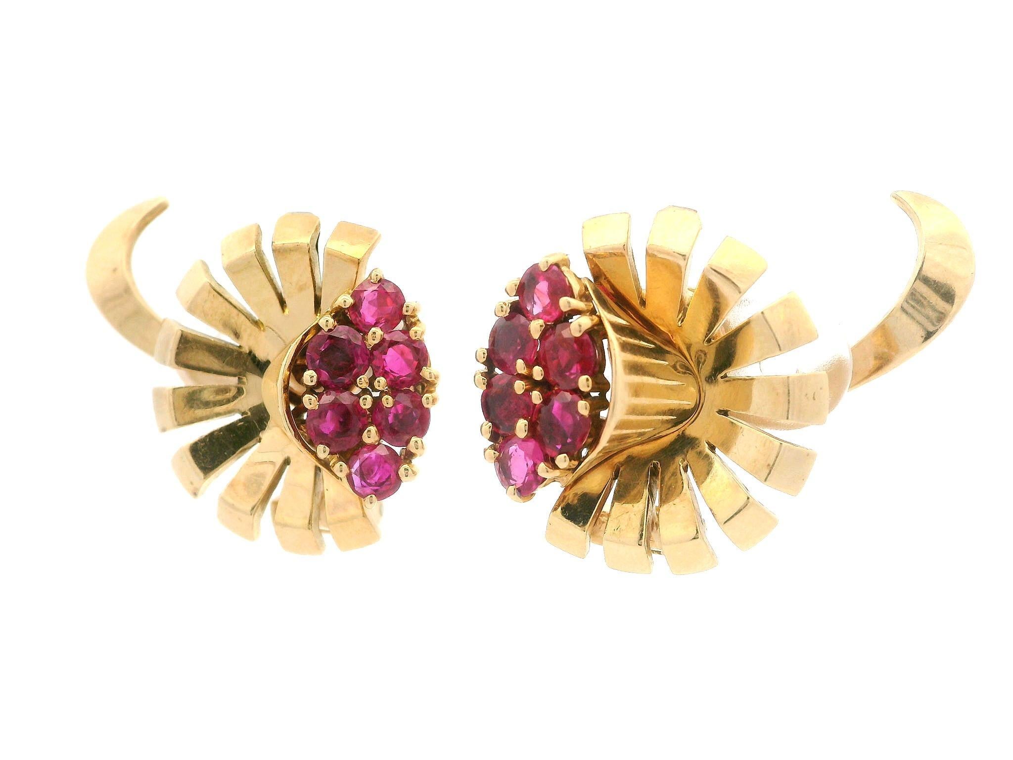 Vintage Retro 14k Gold GIA 3ctw Burma No Heat Rubin Blume Schraubverschluss Ohrringe, Vintage im Angebot 2