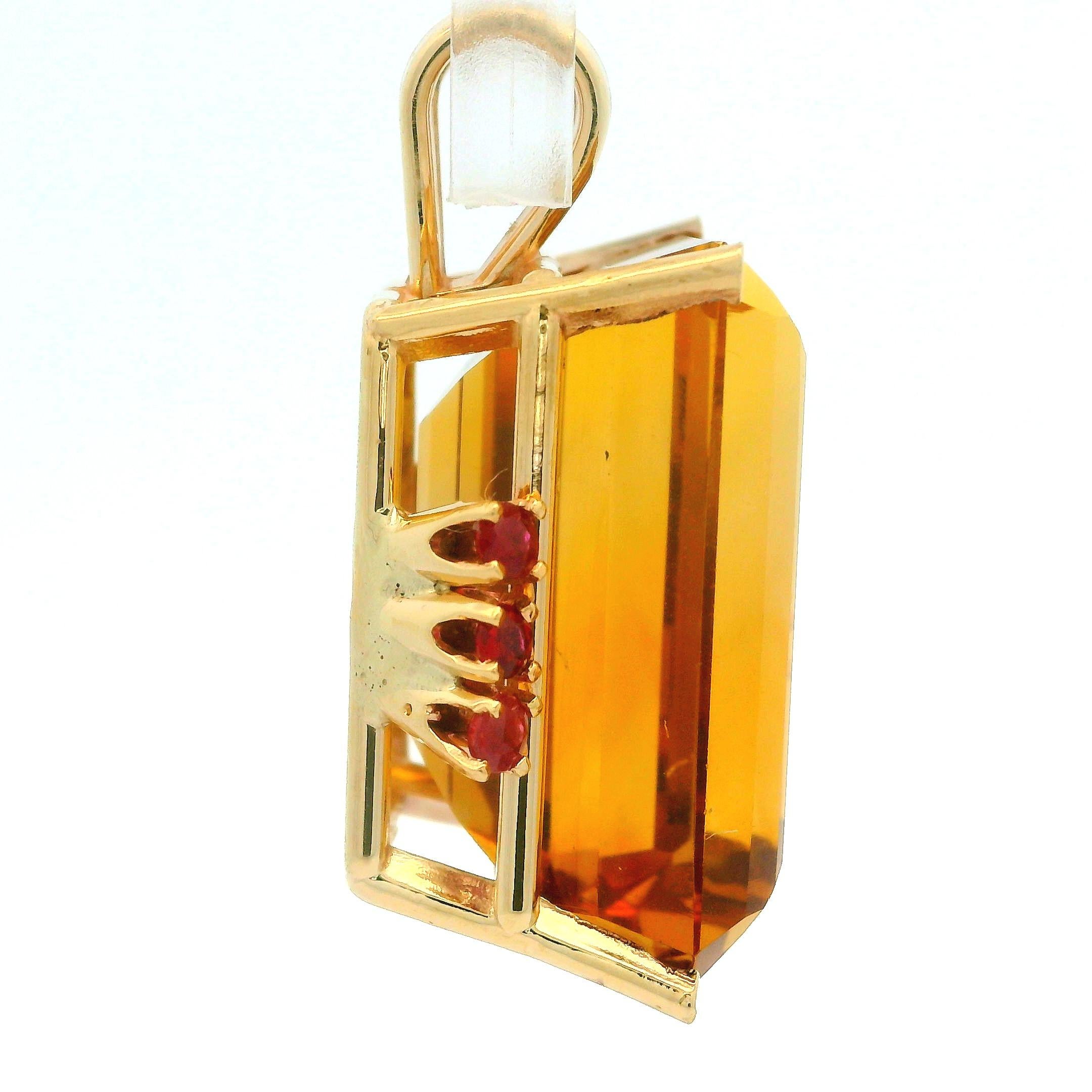 Vintage Retro 14k Rosy Yellow Gold Emerald Cut Citrine & Ruby Large Pendant In Excellent Condition For Sale In Montclair, NJ