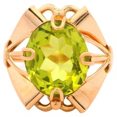 Vintage Retro 14k Rosy Yellow Gold Green Stone Open Ribbon Cocktail Ring