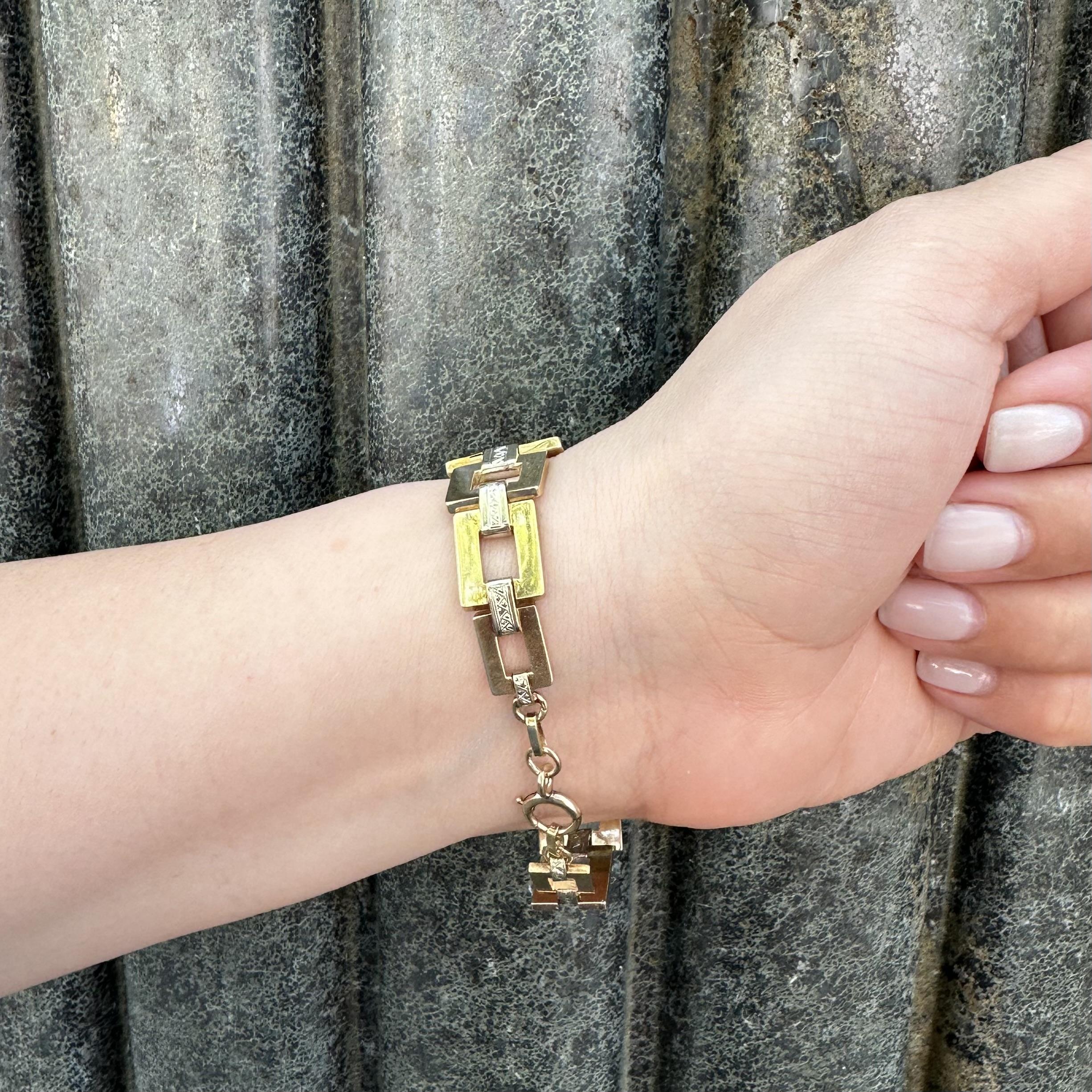 Vintage Retro 14k Solid Gold Graduated Geometric Square Open Link Bracelet en vente 1