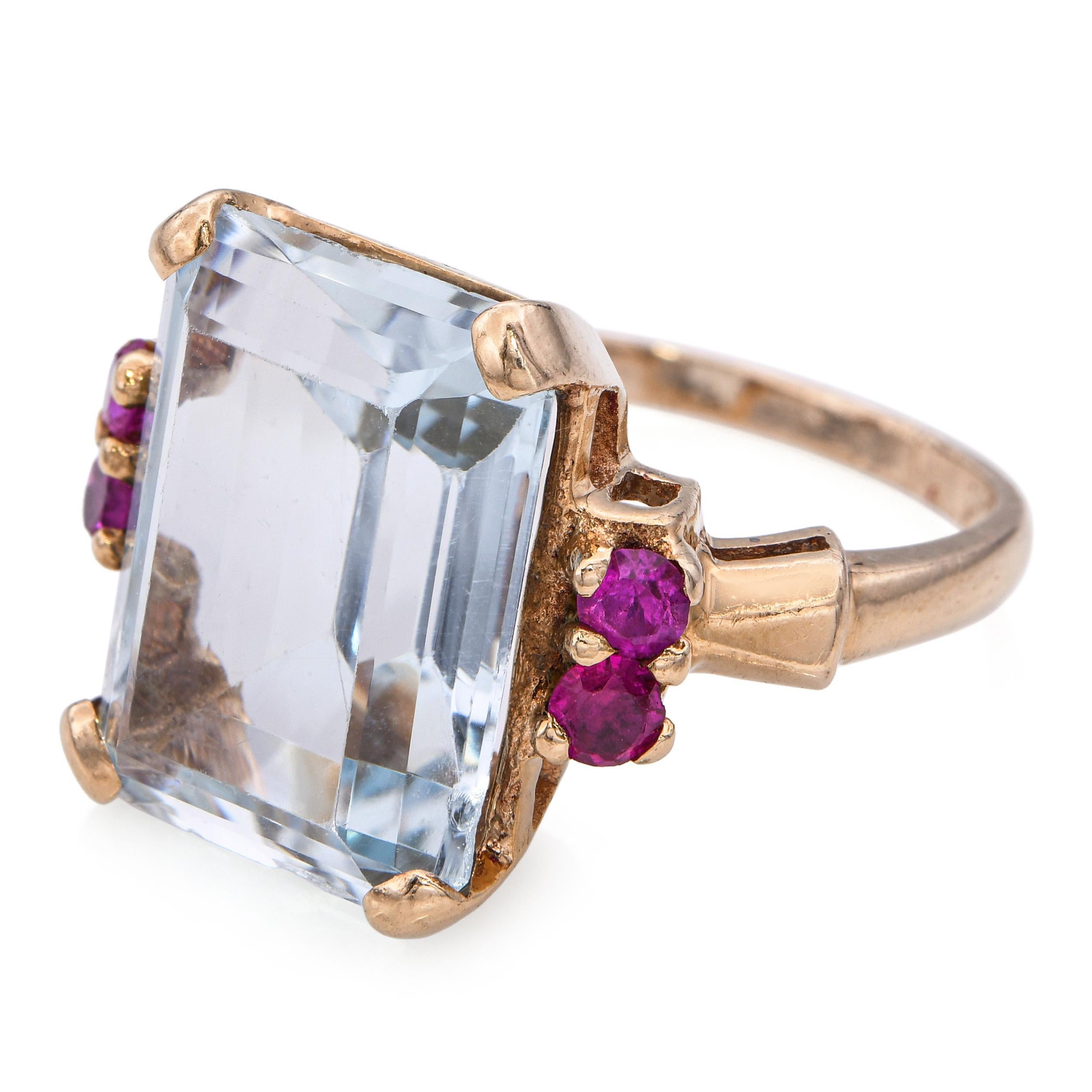 Bague cocktail vintage rétro en or jaune 14k aigue-marine et rubis Bon état - En vente à New York, NY