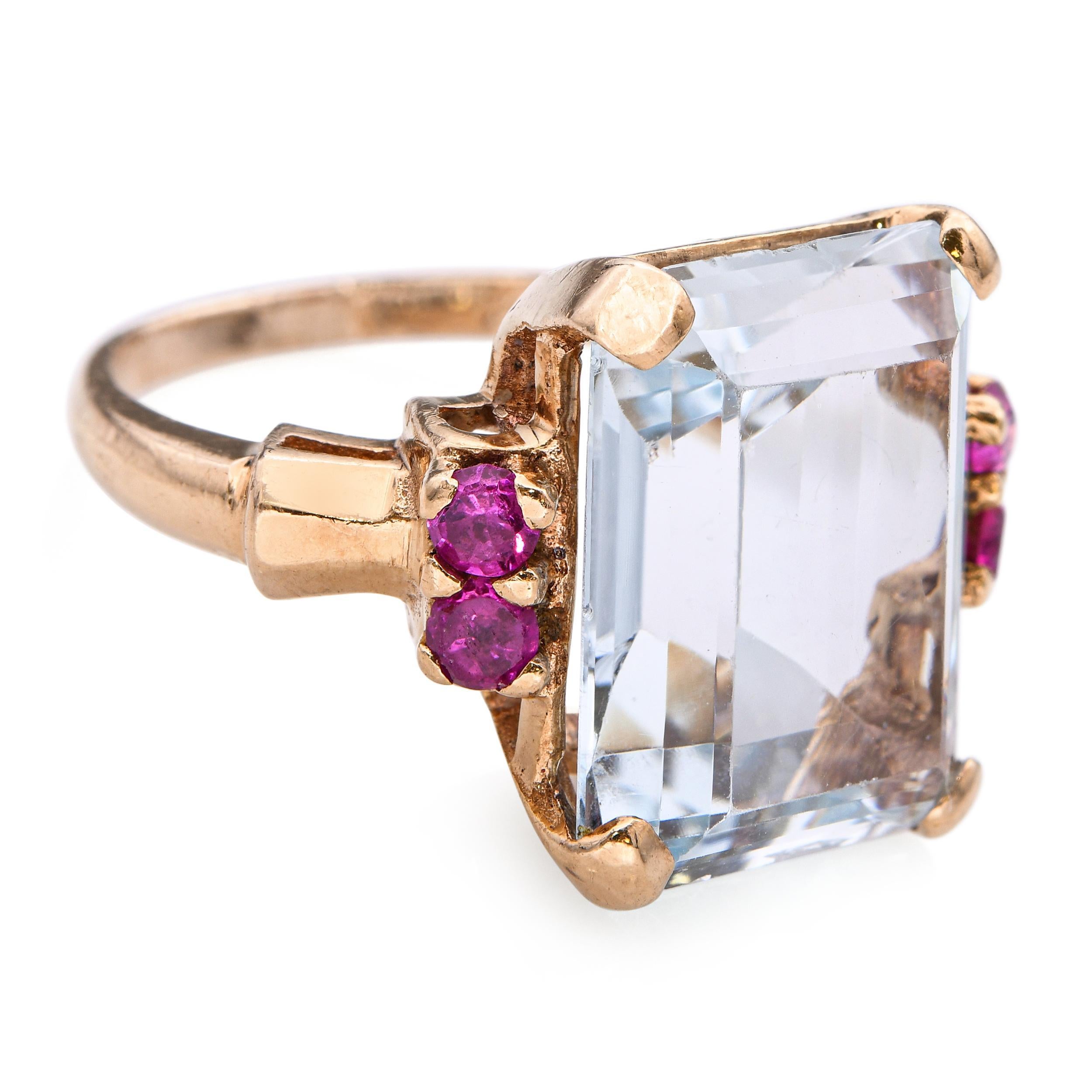Bague cocktail vintage rétro en or jaune 14k aigue-marine et rubis en vente 1